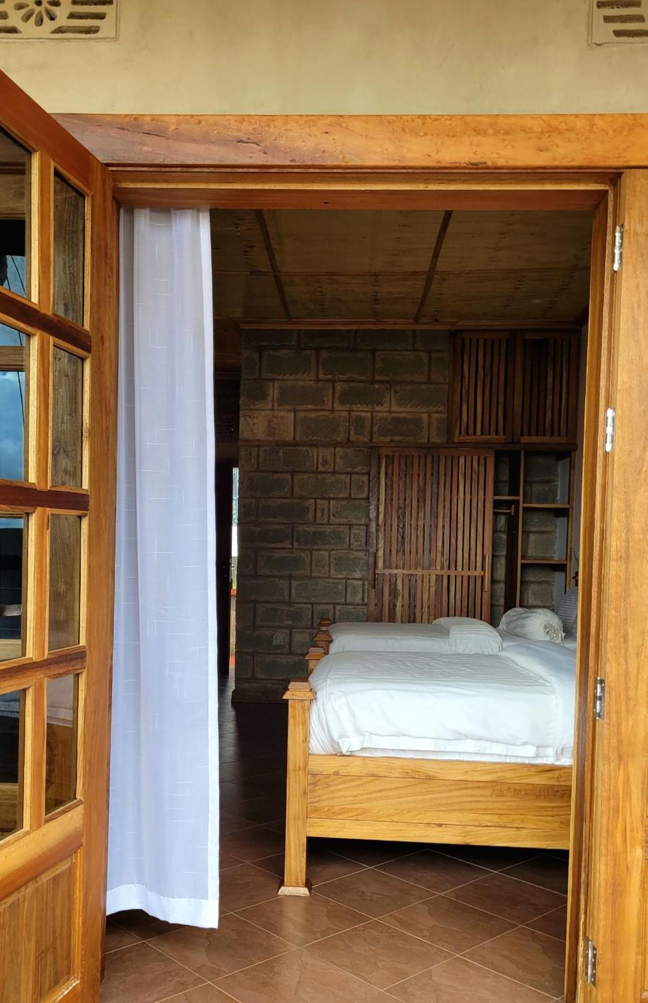 Babylon Lodge Marangu Ngoại thất bức ảnh