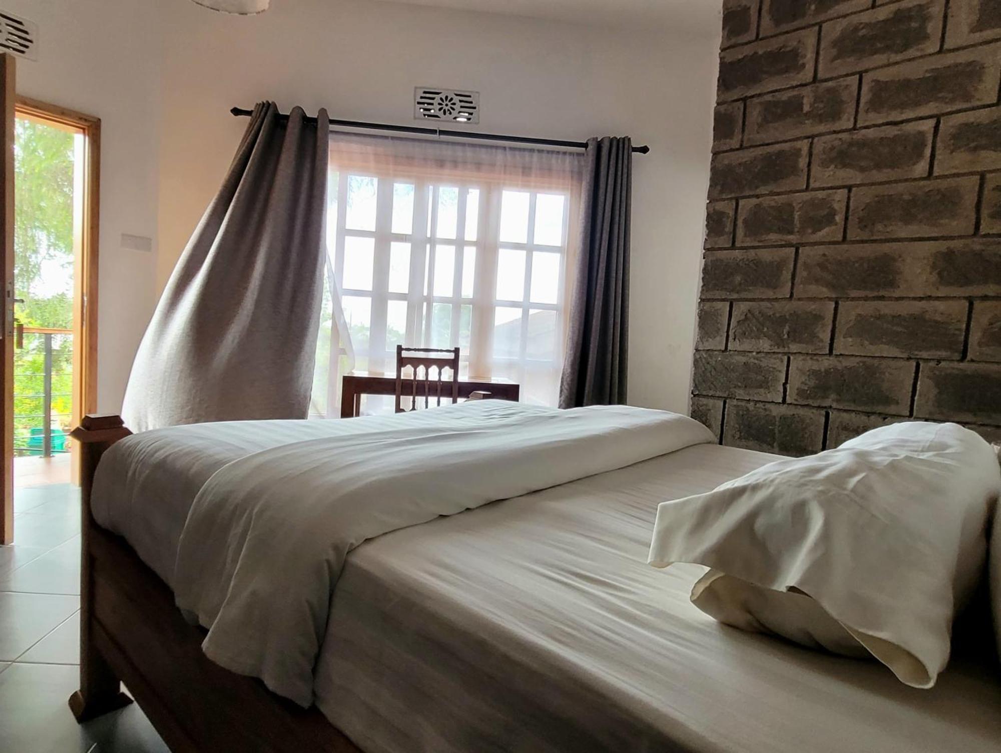 Babylon Lodge Marangu Ngoại thất bức ảnh