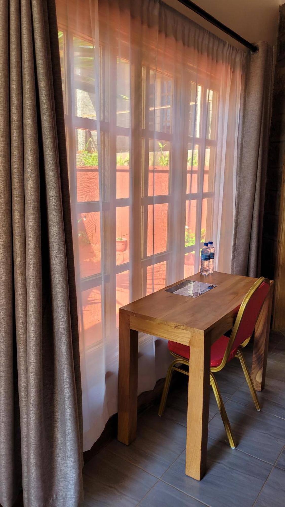 Babylon Lodge Marangu Ngoại thất bức ảnh