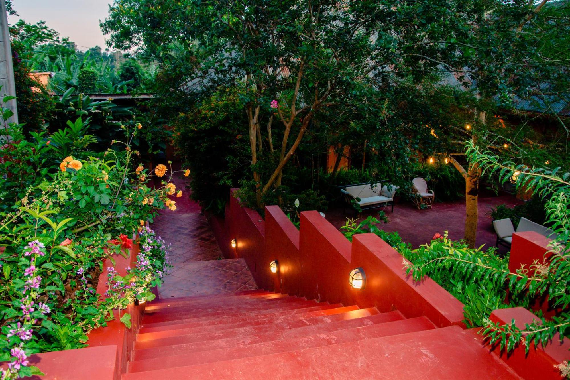 Babylon Lodge Marangu Ngoại thất bức ảnh